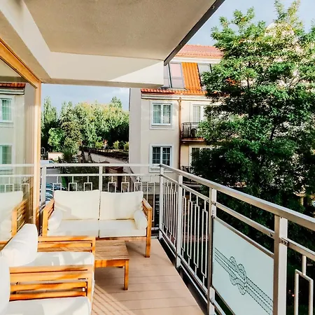 Apartament Wersal *